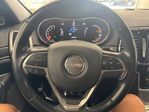 Used 2019 Jeep Grand Cherokee Limited AWD/4WD image 28