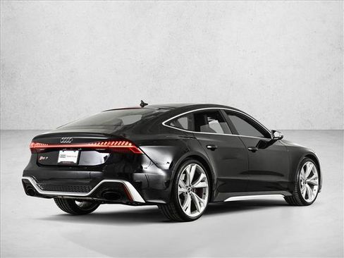 Used 2023 Audi RS 7 Sportback w/ RS 7 Executive Package image 5