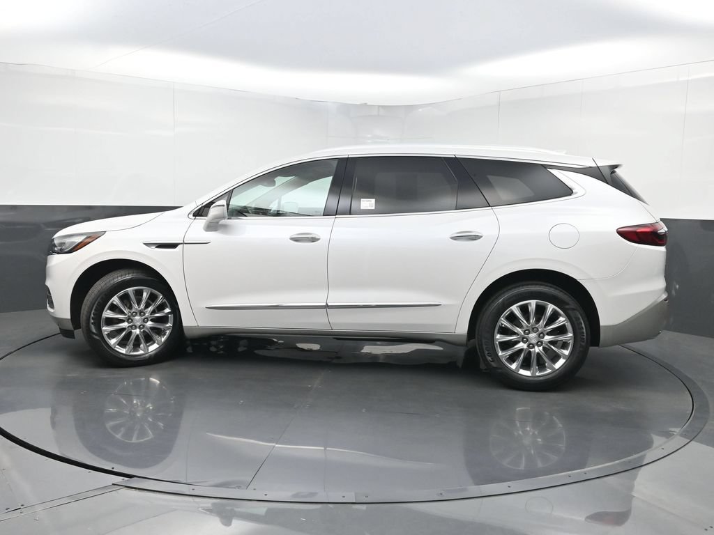 Used 2018 Buick Enclave Premium w/ Experience Buick Package FWD image 43
