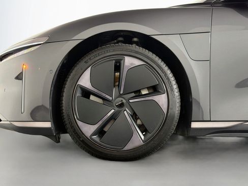 Used 2025 Lucid Air Touring AWD/4WD image 10