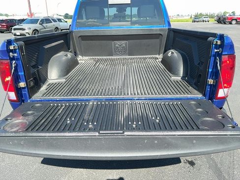 Used 2017 RAM 1500 Big Horn AWD/4WD image 10