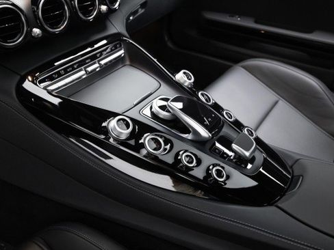 Used 2017 Mercedes-Benz AMG GT Coupe image 10