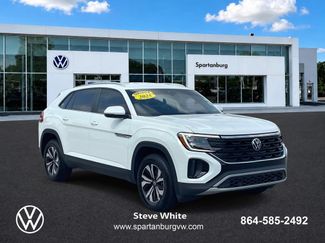 Used 2025 Volkswagen Atlas Cross Sport SE FWD video 1
