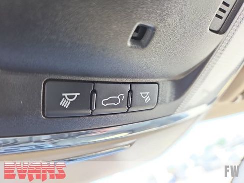 Used 2019 Jeep Grand Cherokee Limited AWD/4WD image 18
