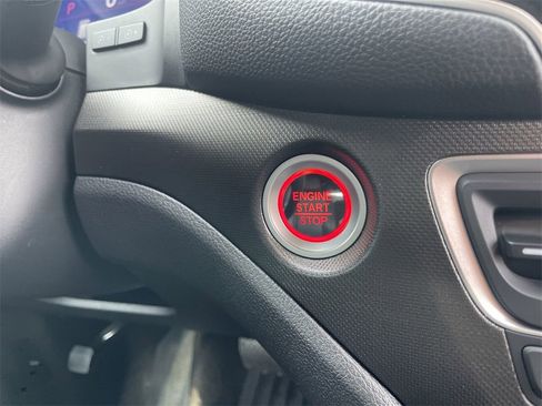 Used 2025 Honda Passport TrailSport image 27