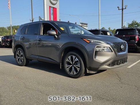 Used 2023 Nissan Rogue SV FWD image 7
