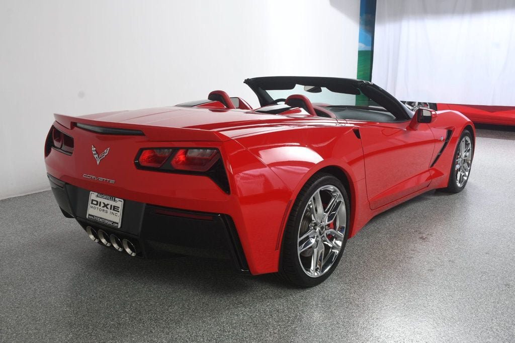 Used 2014 Chevrolet Corvette Stingray Convertible w/ 3LT Preferred Equipment Group RWD image 18