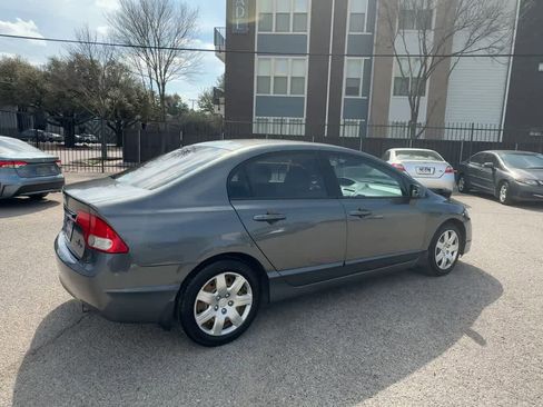 Used 2010 Honda Civic LX image 8
