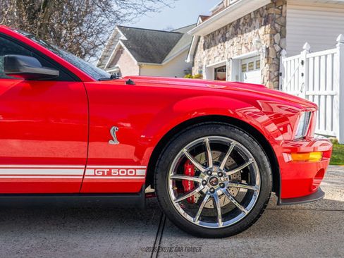 Used 2007 Ford Mustang Shelby GT500 RWD image 11