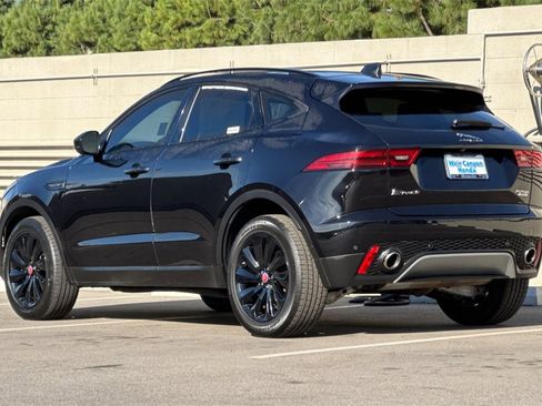 Used 2020 Jaguar E-PACE SE image 3