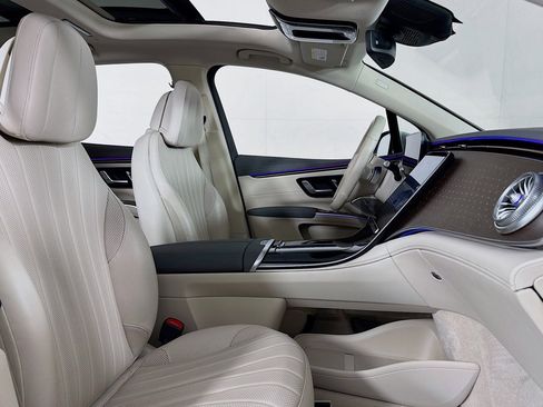Certified 2023 Mercedes-Benz EQS 450+ SUV image 8