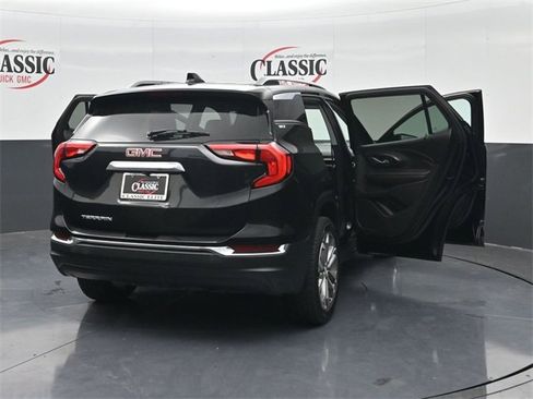 Used 2019 GMC Terrain SLT image 33