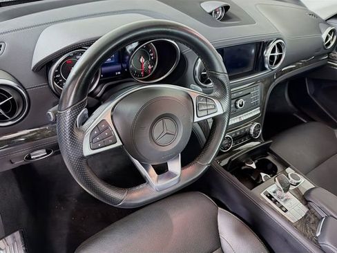Used 2017 Mercedes-Benz SL 450 image 12