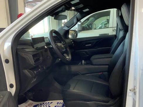 Used 2024 Chevrolet Silverado EV W/T image 7