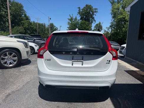 Used 2015 Volvo V60 T5 Premier AWD/4WD image 6