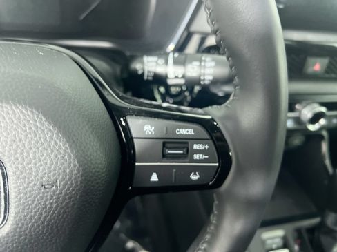 Used 2025 Honda CR-V EX-L image 13