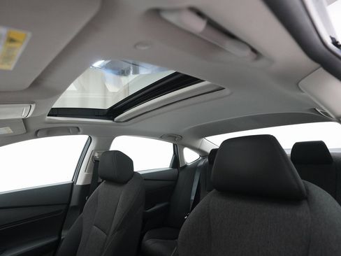 Certified 2024 Honda Accord EX image 31