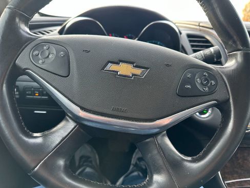 Used 2014 Chevrolet Impala LTZ image 19