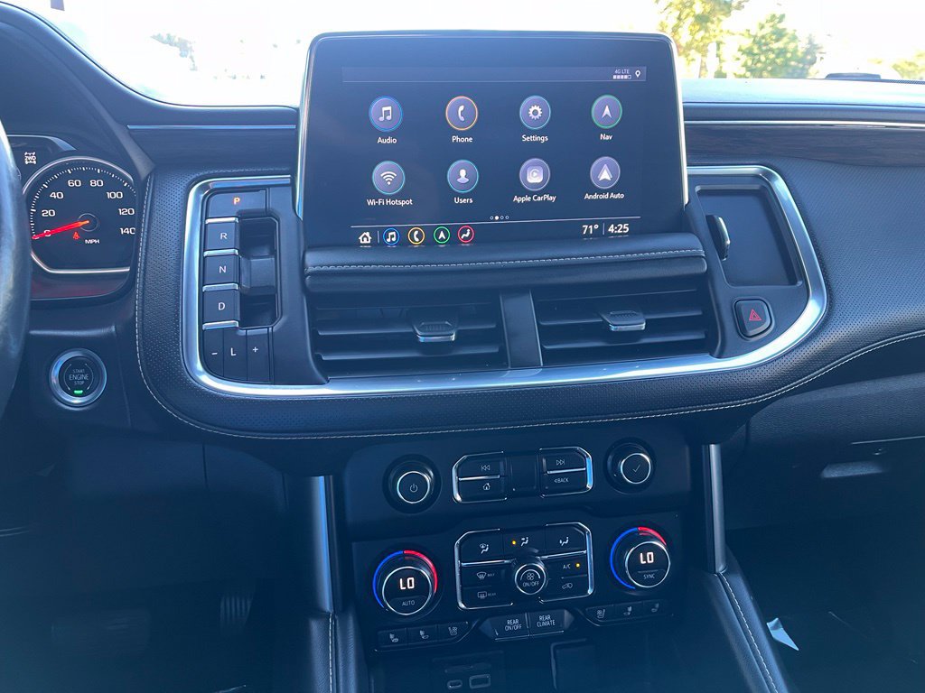 Used 2021 Chevrolet Suburban Premier AWD/4WD image 30