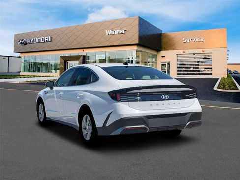 New 2026 Hyundai Sonata SE FWD image 5