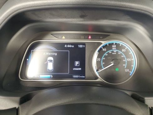Used 2025 Nissan Leaf S FWD image 26
