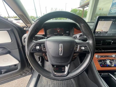 Used 2020 Lincoln Aviator Reserve w/ Equipment Group 201A image 24
