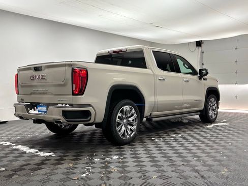 New 2026 GMC Sierra 1500 Denali w/ Denali Reserve Package image 9