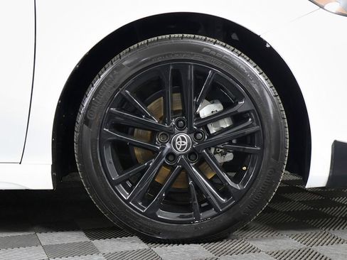 Used 2025 Toyota Camry SE AWD/4WD image 56