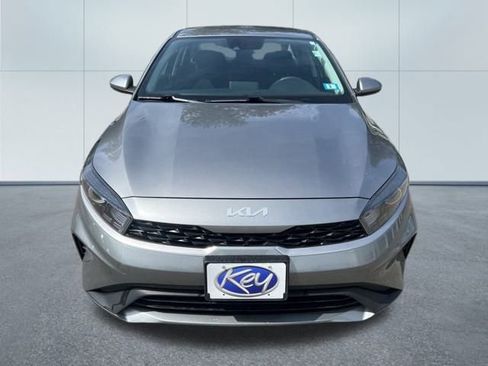 Used 2023 Kia Forte LXS image 9