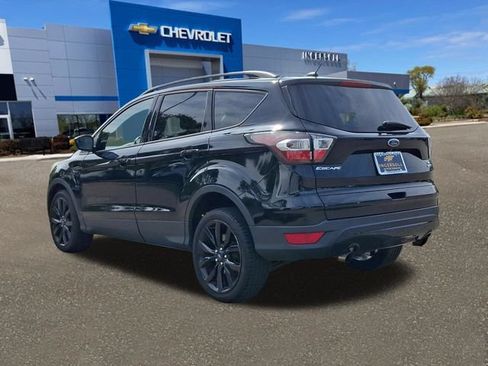 Used 2017 Ford Escape SE w/ SE Sport Appearance Package AWD/4WD image 23
