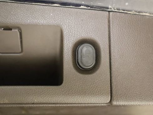 Used 2018 GMC Yukon Denali w/ Denali Ultimate Package image 39