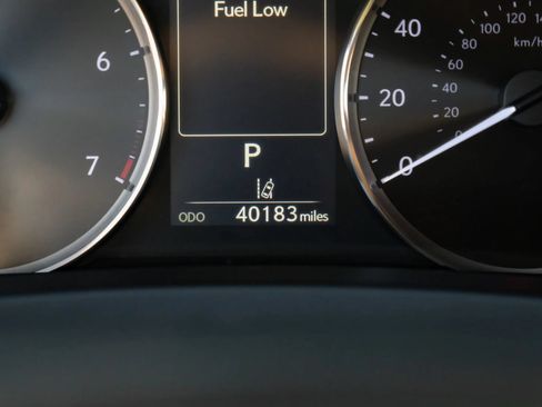 Used 2018 Lexus IS 300 AWD w/ Premium Package image 26
