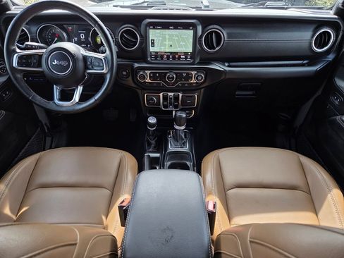 Used 2021 Jeep Wrangler Unlimited Sahara w/ Cold Weather Group AWD/4WD image 17