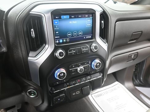 Used 2020 GMC Sierra 1500 Elevation w/ Elevation Value Package AWD/4WD image 13