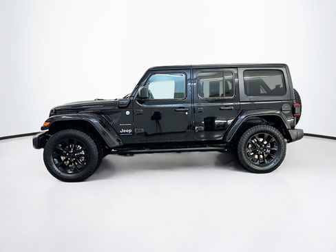 Used 2023 Jeep Wrangler Sahara w/ Cold Weather Group image 4