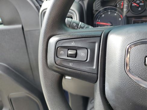 Used 2023 GMC Sierra 3500 Pro w/ Convenience Package image 21