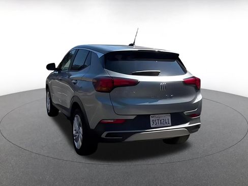 Used 2025 Buick Encore GX Preferred AWD/4WD image 11