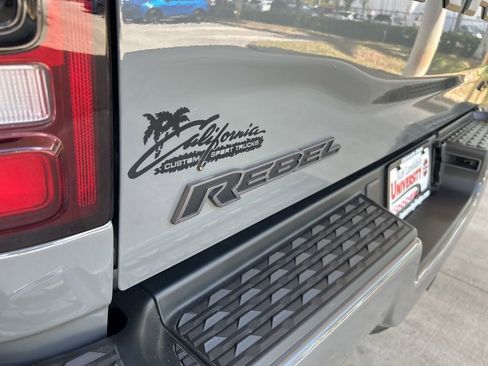 New 2024 RAM 2500 Rebel w/ Towing Technology Group image 21