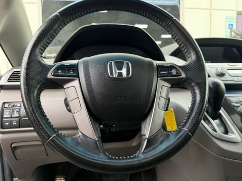 Used 2012 Honda Odyssey Touring Elite image 35