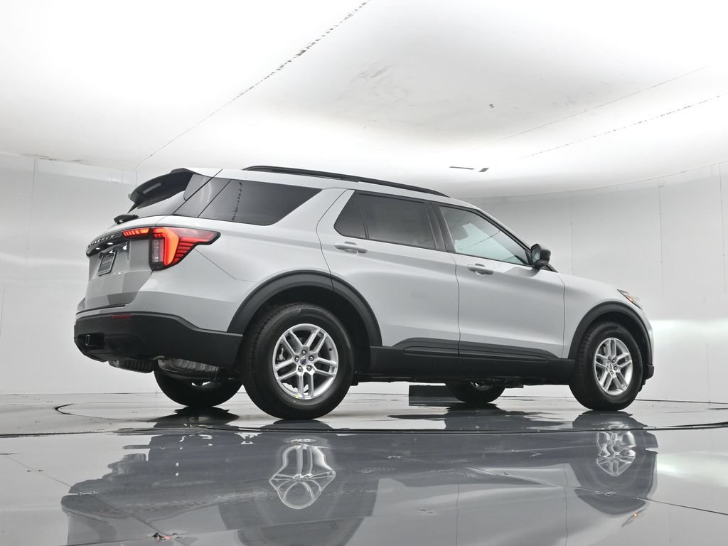 New 2027 Ford Explorer Active RWD image 48