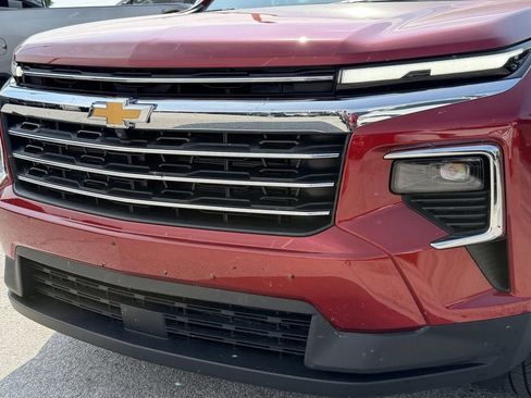 Certified 2026 Chevrolet Traverse LT w/ Driver Confidence Package AWD/4WD image 11