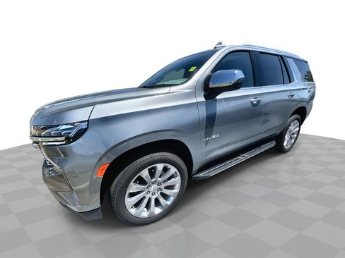 Used 2024 Chevrolet Tahoe Premier RWD image 1