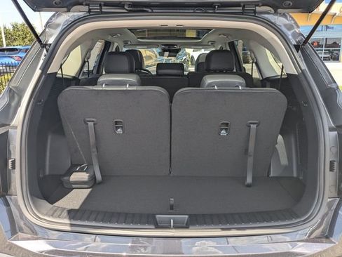 New 2026 Kia Sorento S FWD image 11