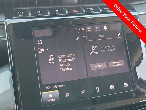 Used 2023 Jeep Grand Cherokee L Laredo RWD image 10