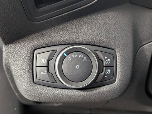 Used 2018 Ford Escape SE w/ SE Sync 3 Package AWD/4WD image 15