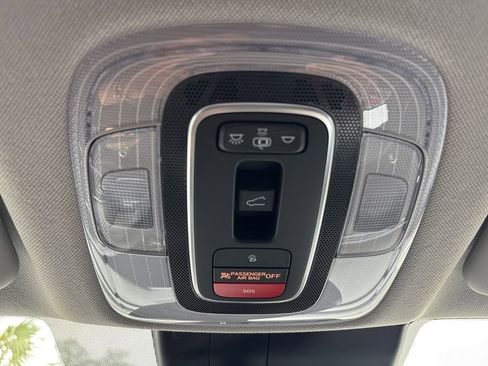 Used 2023 Hyundai Elantra Limited FWD image 39