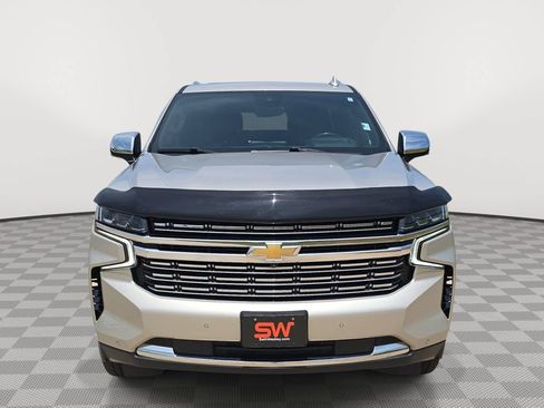 Used 2023 Chevrolet Tahoe Premier AWD/4WD image 2