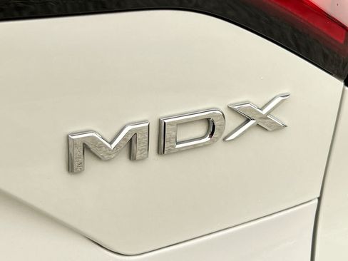 Used 2023 Acura MDX FWD w/ Technology Package image 8