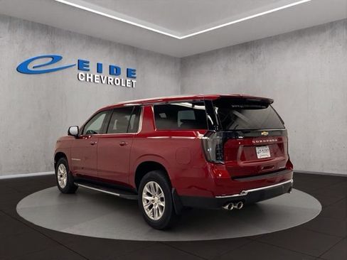 New 2026 Chevrolet Suburban Premier w/ Sun And Tow Package AWD/4WD image 6