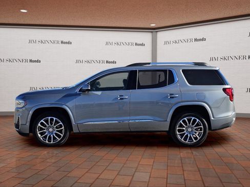 Used 2023 GMC Acadia Denali w/ Denali Technology Package image 13